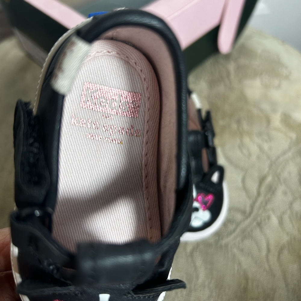 kate spade X KEDS baby girl  Black and Pink Kids Mary Jane Shoes Sz 2M - Picture 4 of 12
